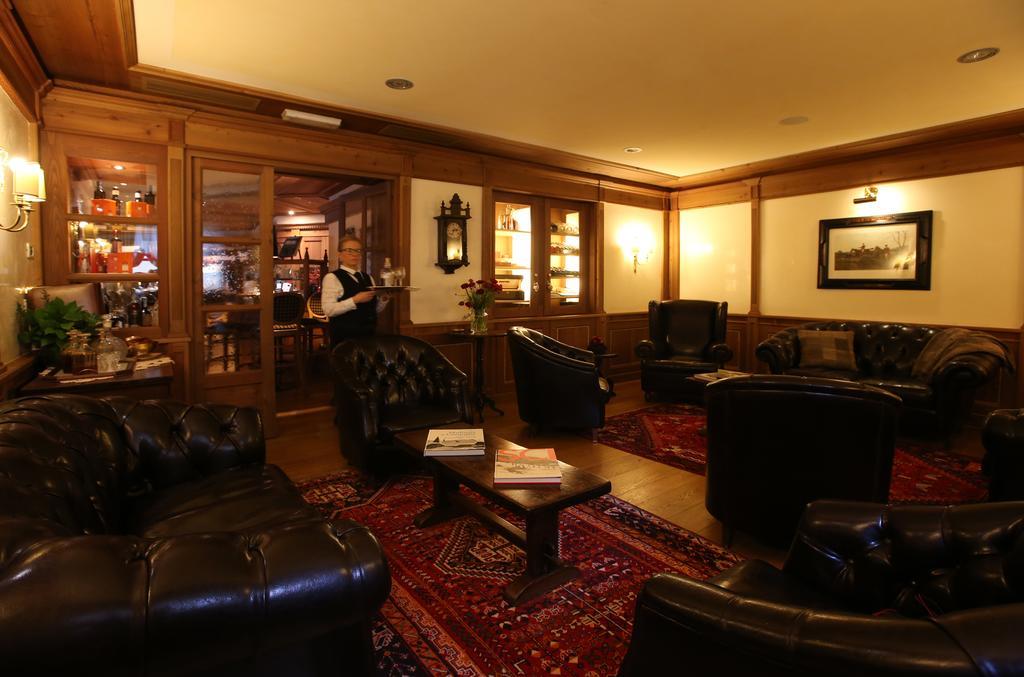 Alpen Suite Hotel Madonna Esterno foto