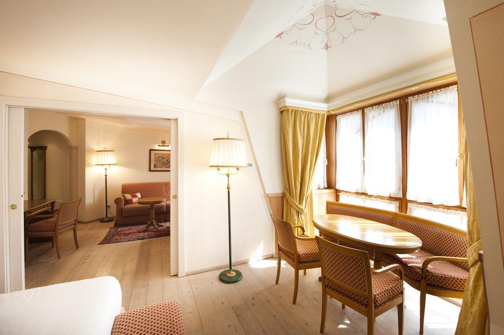 Alpen Suite Hotel Madonna Esterno foto