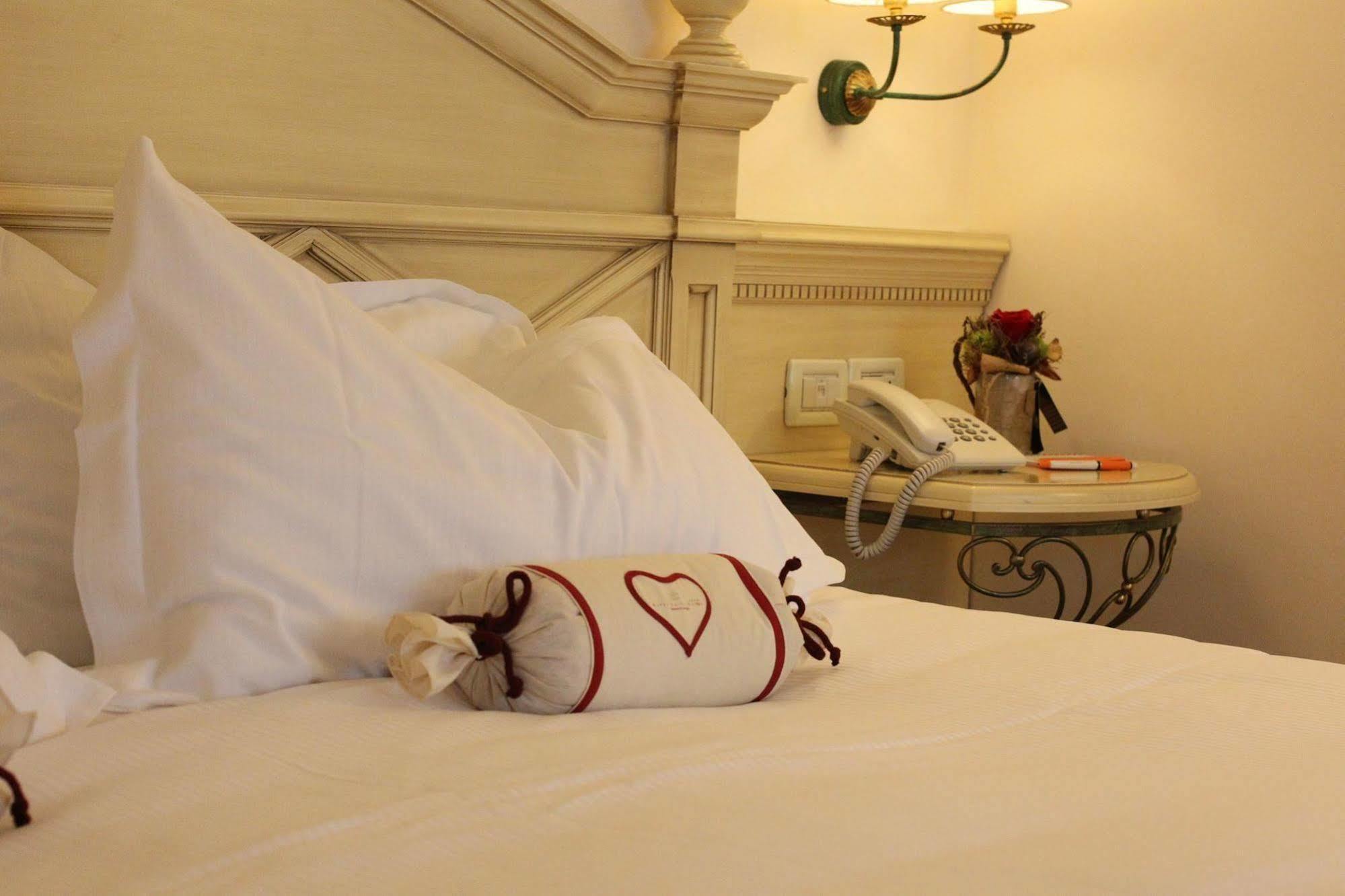 Alpen Suite Hotel Madonna Esterno foto
