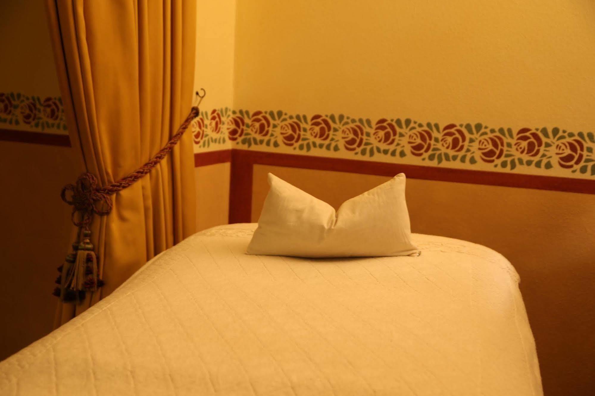 Alpen Suite Hotel Madonna Esterno foto